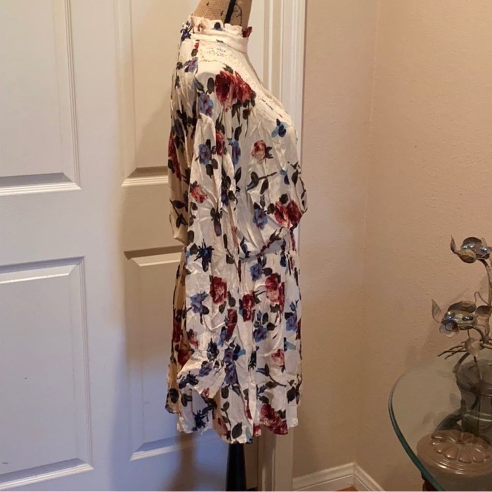 Entro Cream Floral Midi Dress - Picture 7 of 10